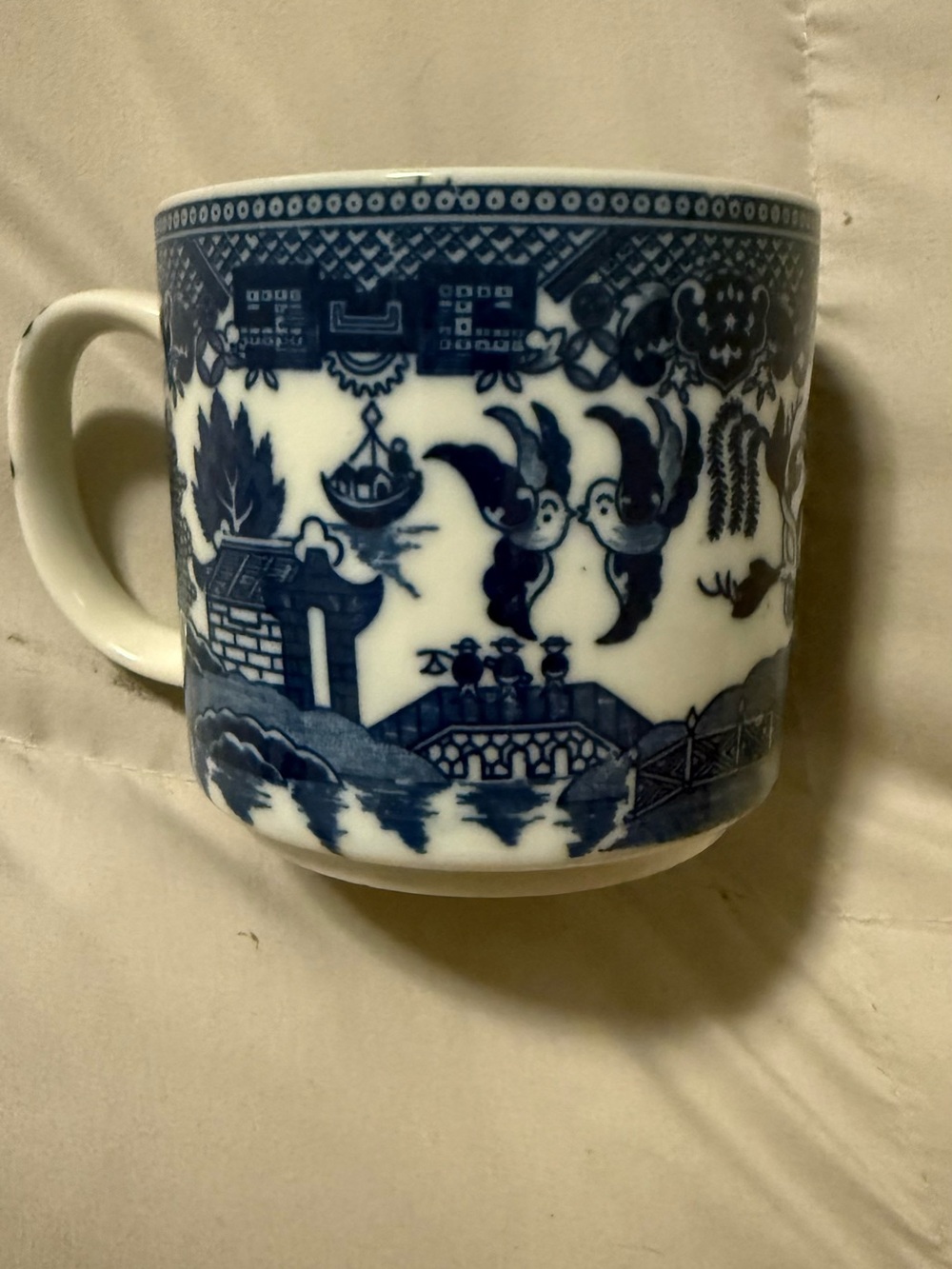 Vintage 1924 Japan
Mug Historic
Coutryside Pagoda
Charleston Blue Rare
Cup C28